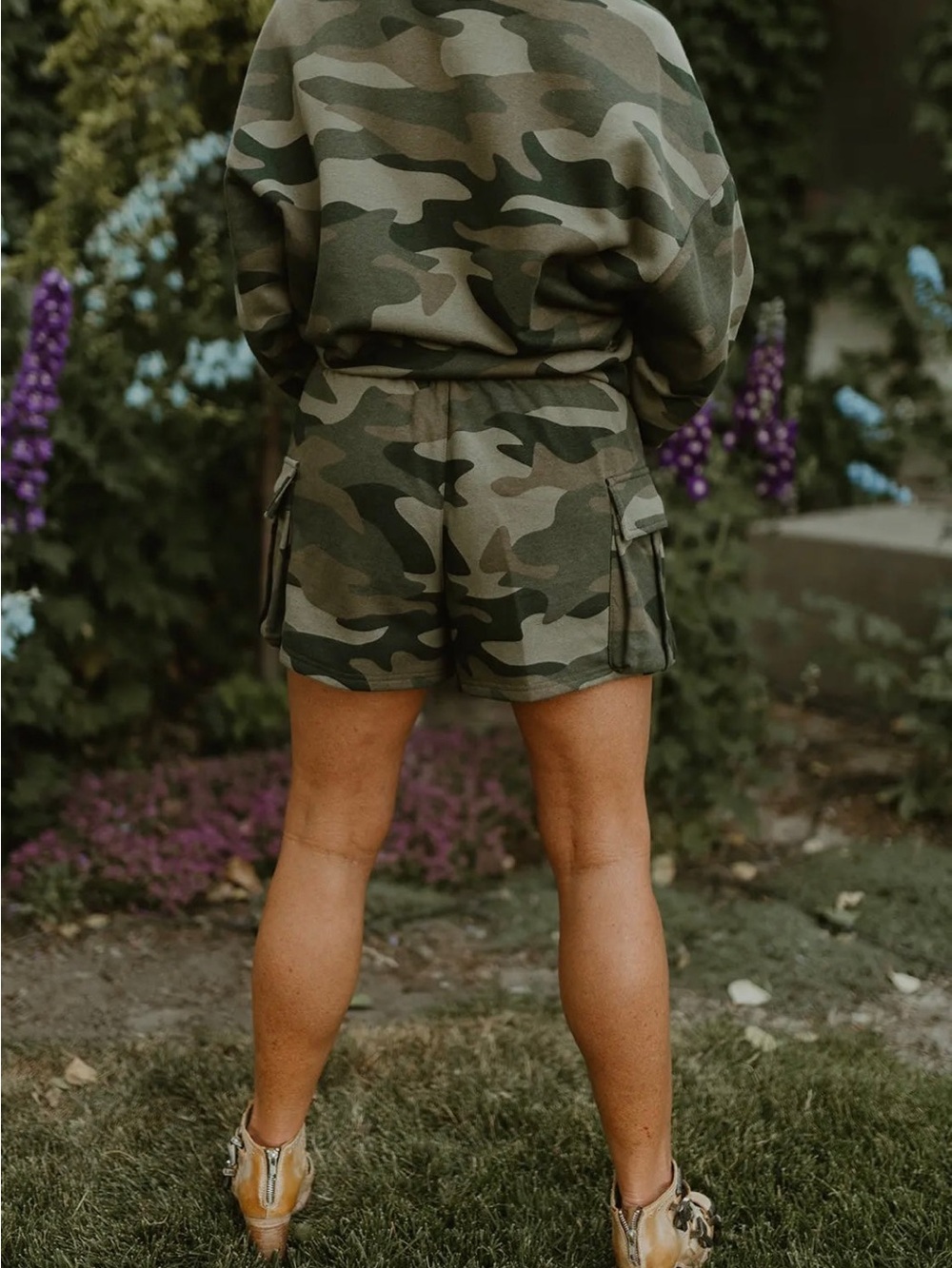Camo Pullover Set with American Flag Patch- Rodeo Quincy - Picture 5 of 5